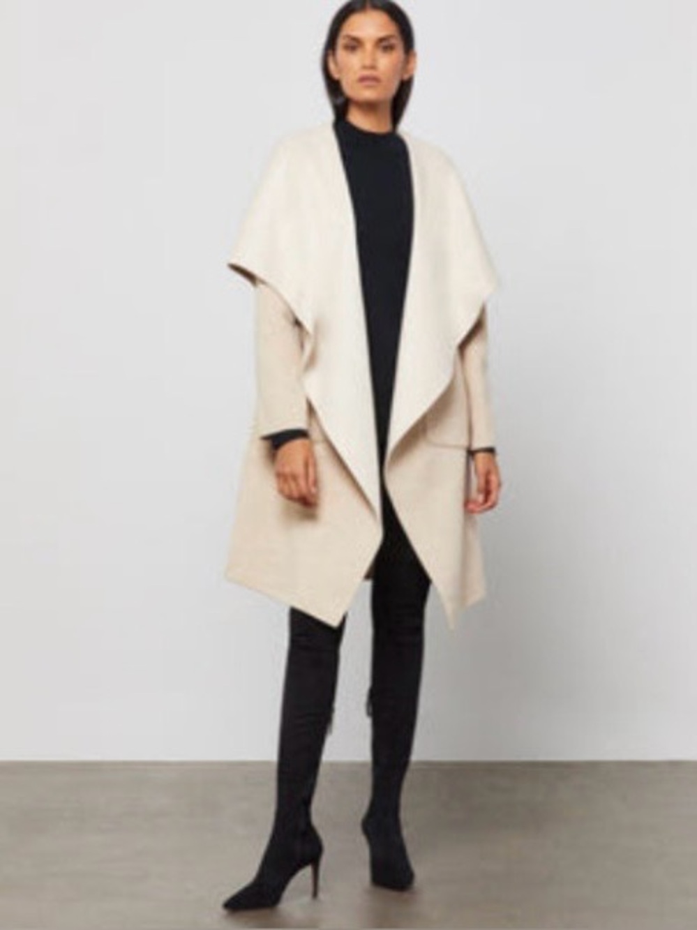 BCBGMaxAzria Cream Open-Front Cape Coat
